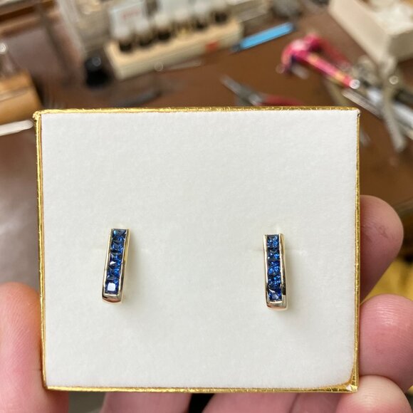 Princess Cut Sapphire Gold Earrings - Picture 2 of 6